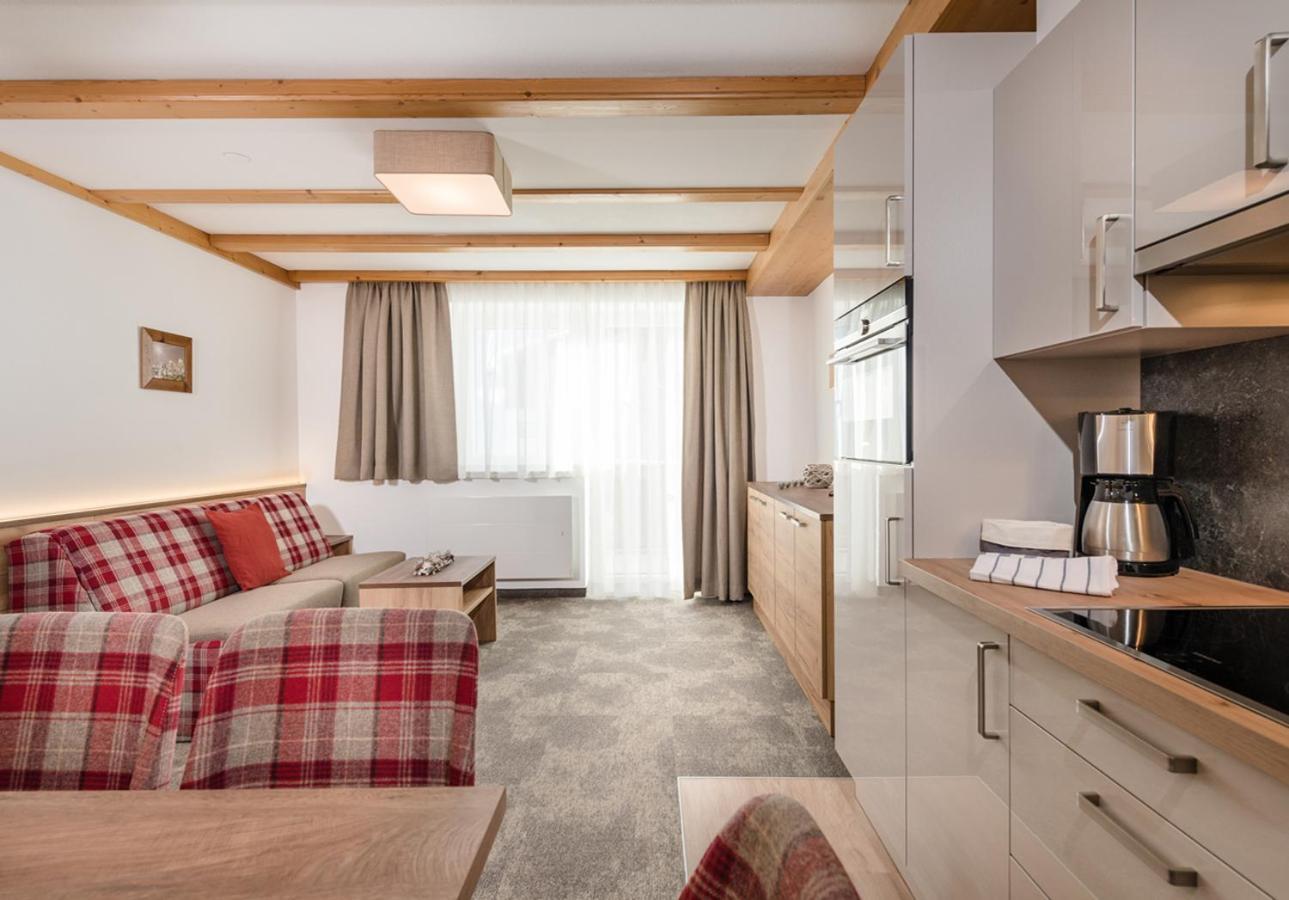 Apartments & Garni Alpenrose Obertauern Luaran gambar